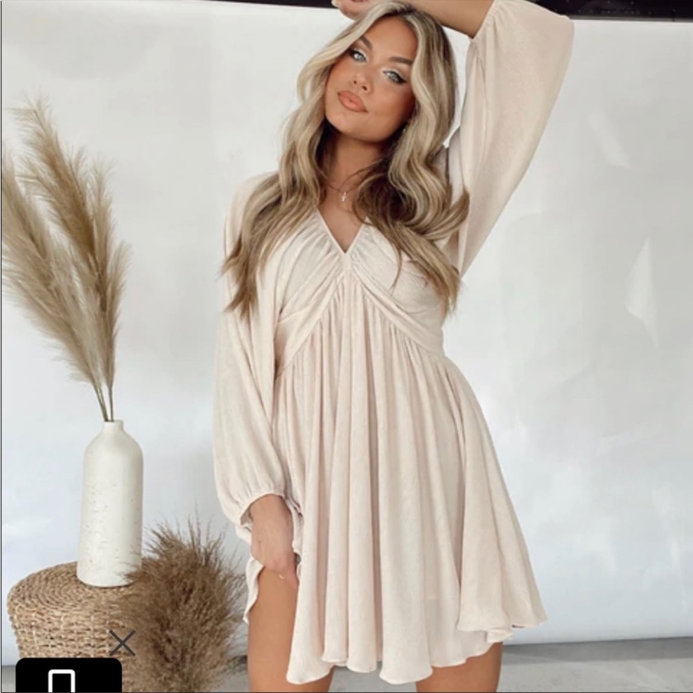 Lane 201 dress